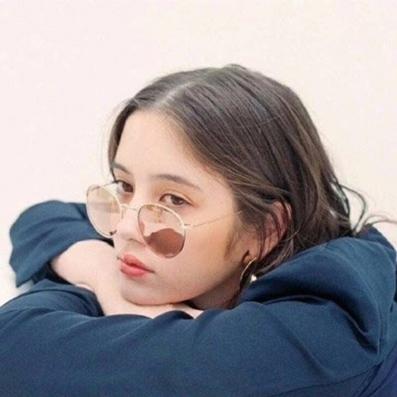 Meet your Posher, Harriet - Picture 1 of 1